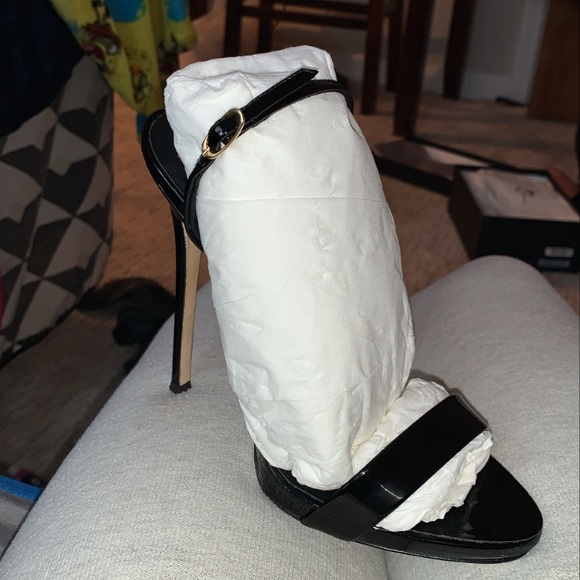 Giuseppe Zanotti Heels - Picture 4 of 8